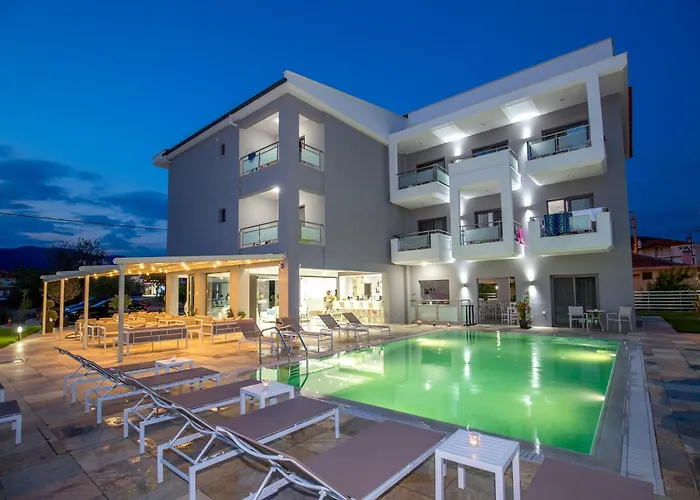 Oda ve Kahvaltı Patiras Deluxe 4*