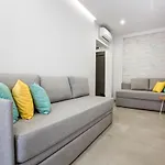 B&B Patiras Deluxe 리메나리아