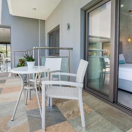 Patiras Deluxe Bed and breakfast