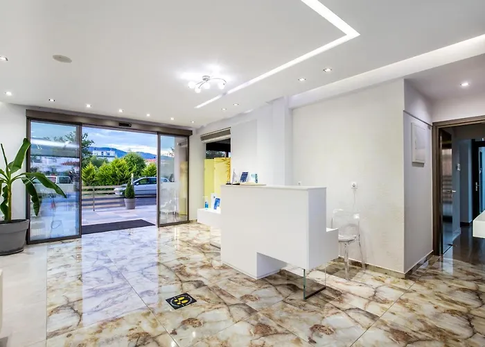 Patiras Deluxe 4* Limenária