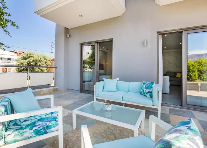 Patiras Deluxe Limenária