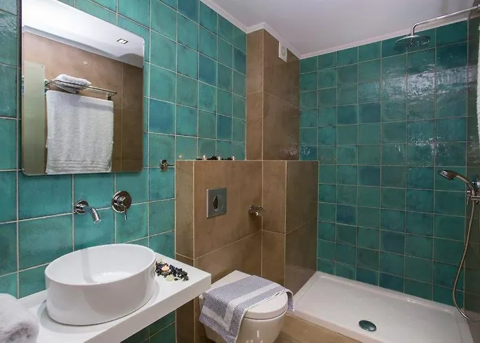 Patiras Deluxe Λιμενάρια