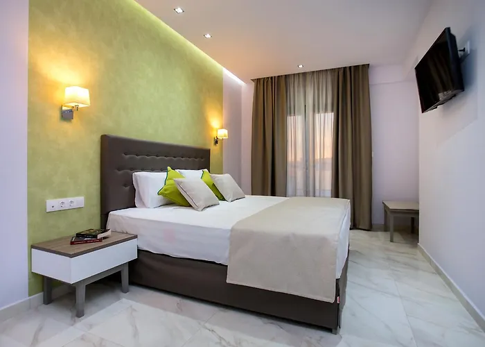 Patiras Deluxe 4* Limenária