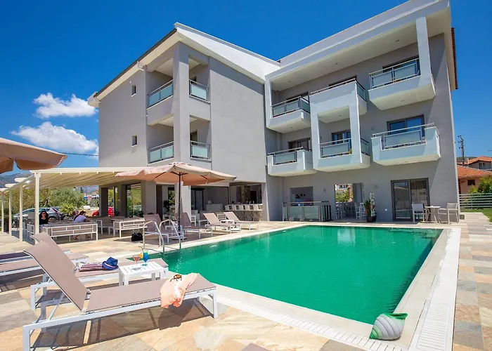 Patiras Deluxe Λιμενάρια